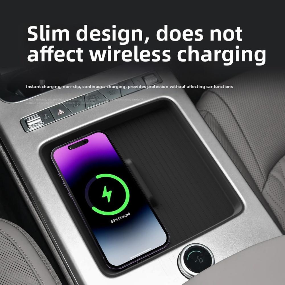 

Fast Charging Silicone Pad 50W Fast Charger Wireless Charging Pad Supports 50W Fast Charging Waterproof And Easy To Clean чорний