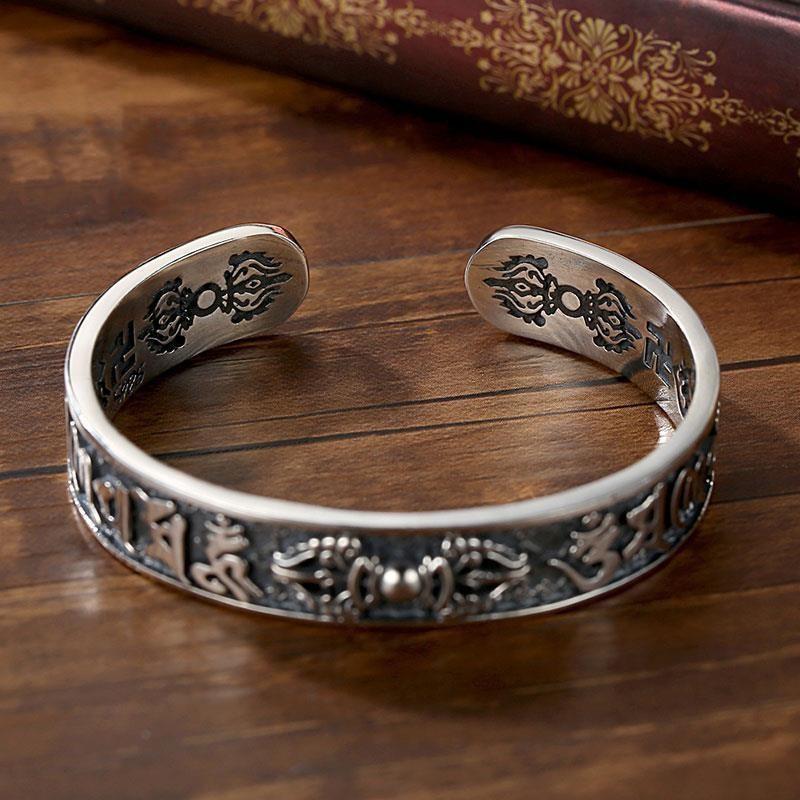 

Мужской браслет с шестью словами Мантра Браслет Ретро Модный индивидуальный нишевый дизайн Браслет Открытие в этническом стиле