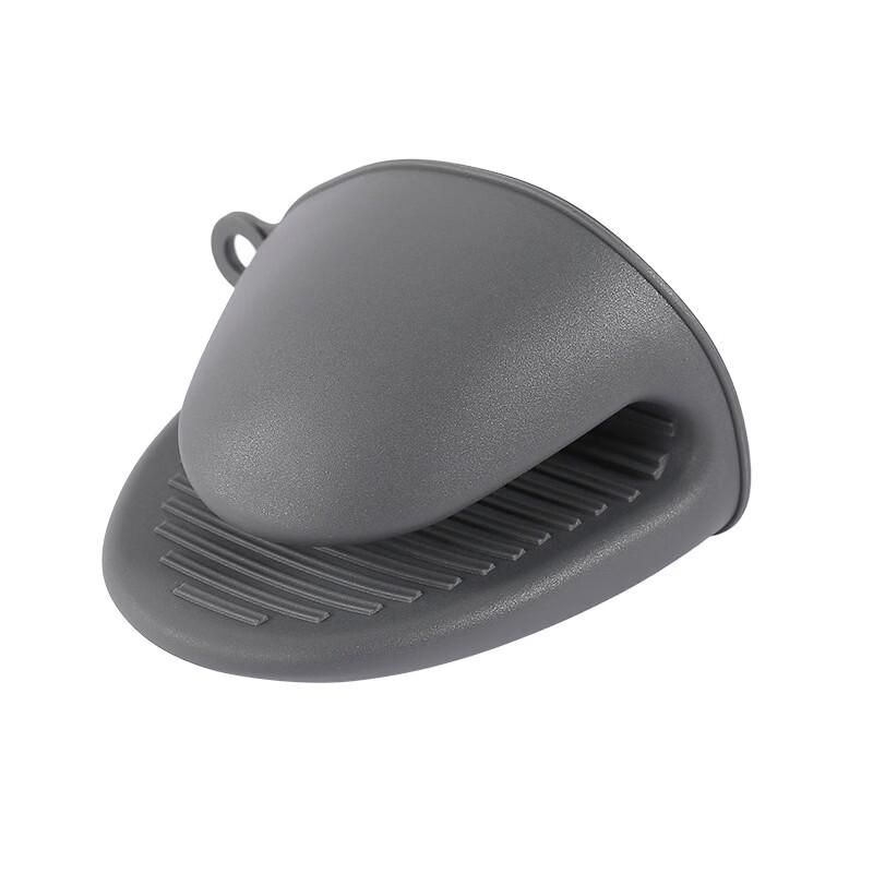 MDNG Heat Resistant Oven Mitts and Clips