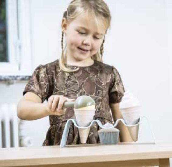 Bornelund Dantoy Green Ice Cream Set 2 Years HP5603 I'm (Around Old)