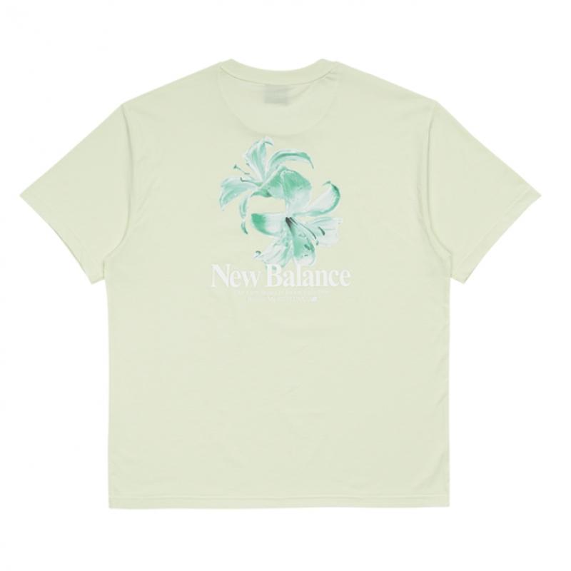 ★New Balance★ NBNEF31703 UNI FROZEN Flower Pictogram Short New Balance Uni Frozen Flower Graphic ShorT Sleeve T shirT