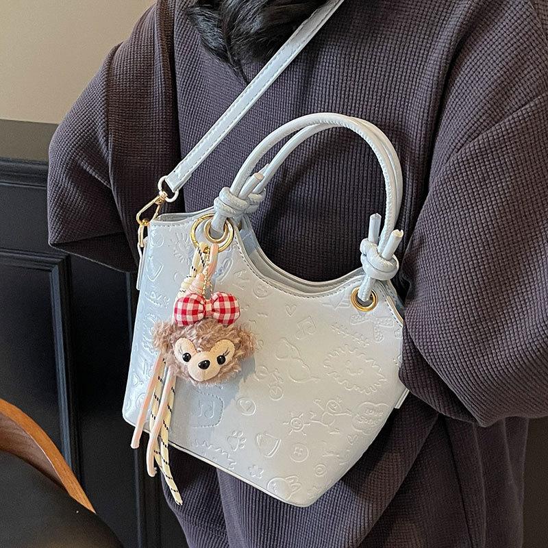 Korean Niche Fashion Cute Embossed Portable Vegetable Basket Bag Women's Spring Fashion Versatile Commuter Messenger Bag