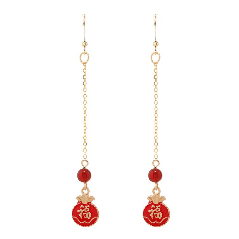 Retro and Trendy Chinese Style Red Earrings, Earrings, Femininity, Long Style Showing Face, Thin Fringed Earrings, Ethnic Style Earrings.