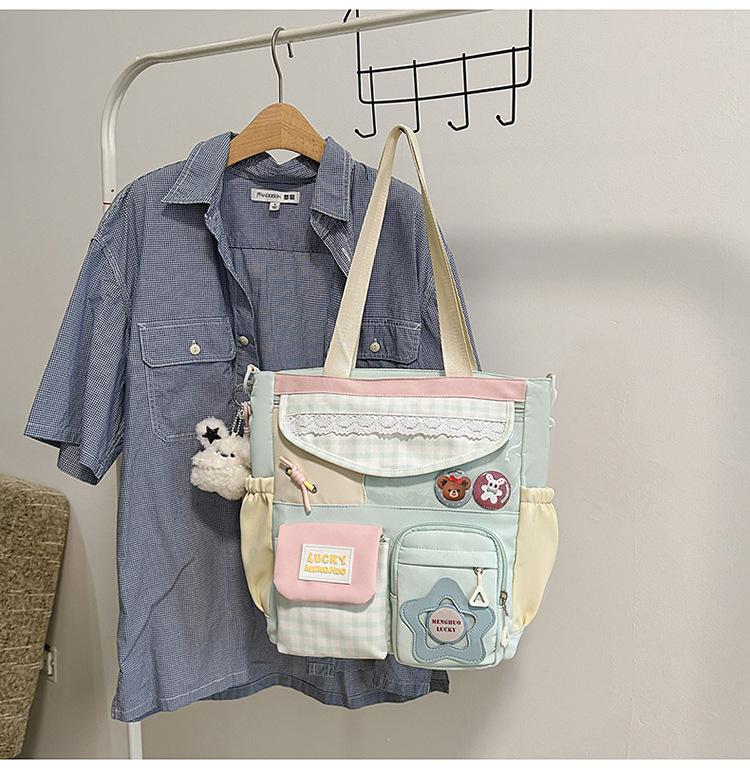 Schoolbag New High-value Japanese Ins Fresh and Sweet Plaid Girl Make-up Bag Light Shopping Large-capacity Messenger Bag