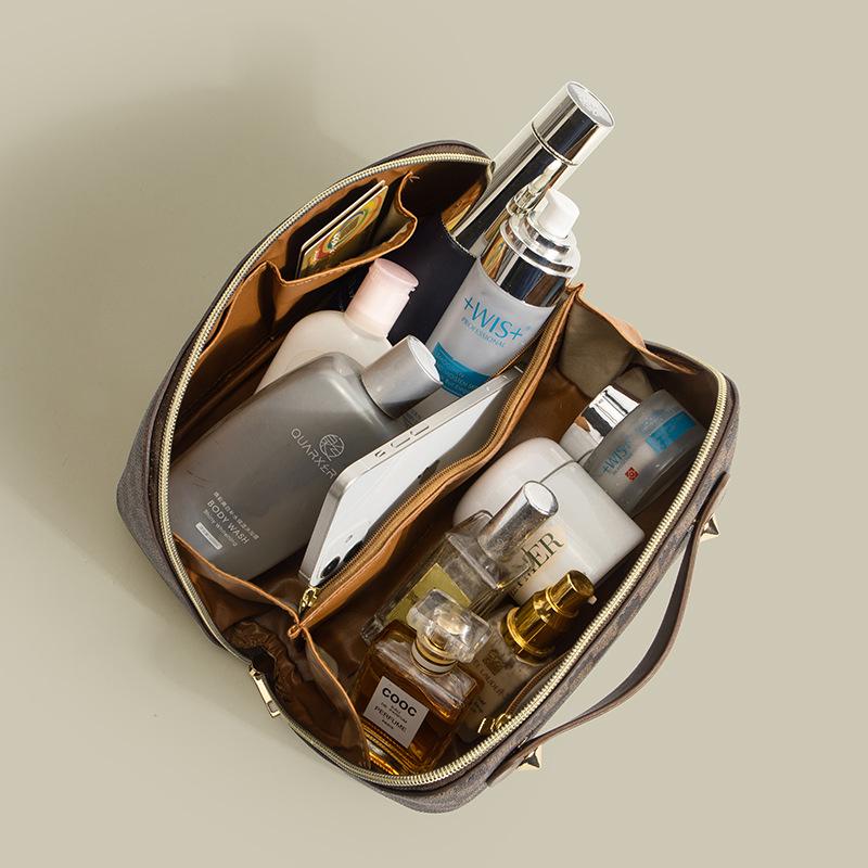 Plaid Monogram Large Capacity Makeup Bag - Convenient Handheld Storage