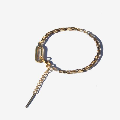 Rush Off [Rushoff] Gold Clip Bracelet