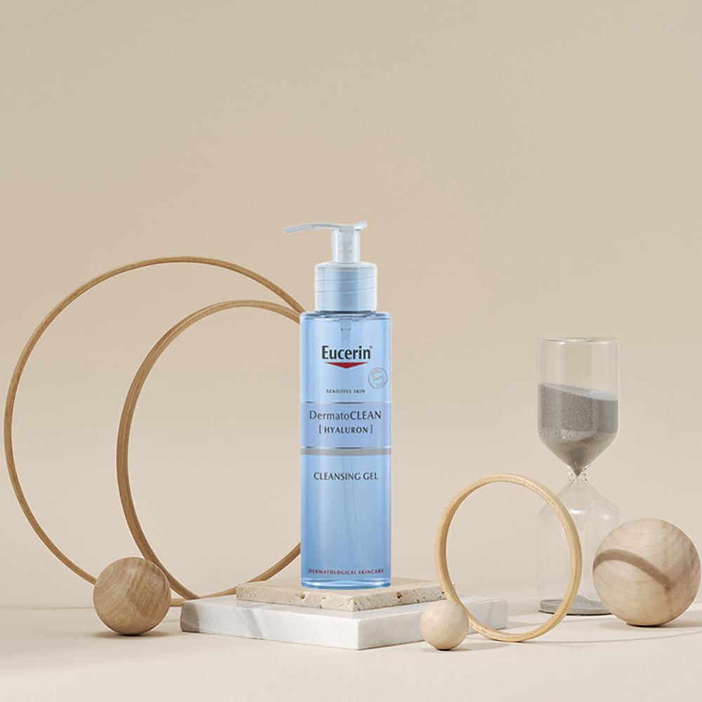 Eucerin Dermato Clean Refreshing Cleansing Gel 200ml