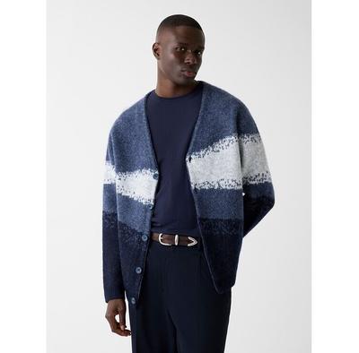 Warme Kleidung – Pullover