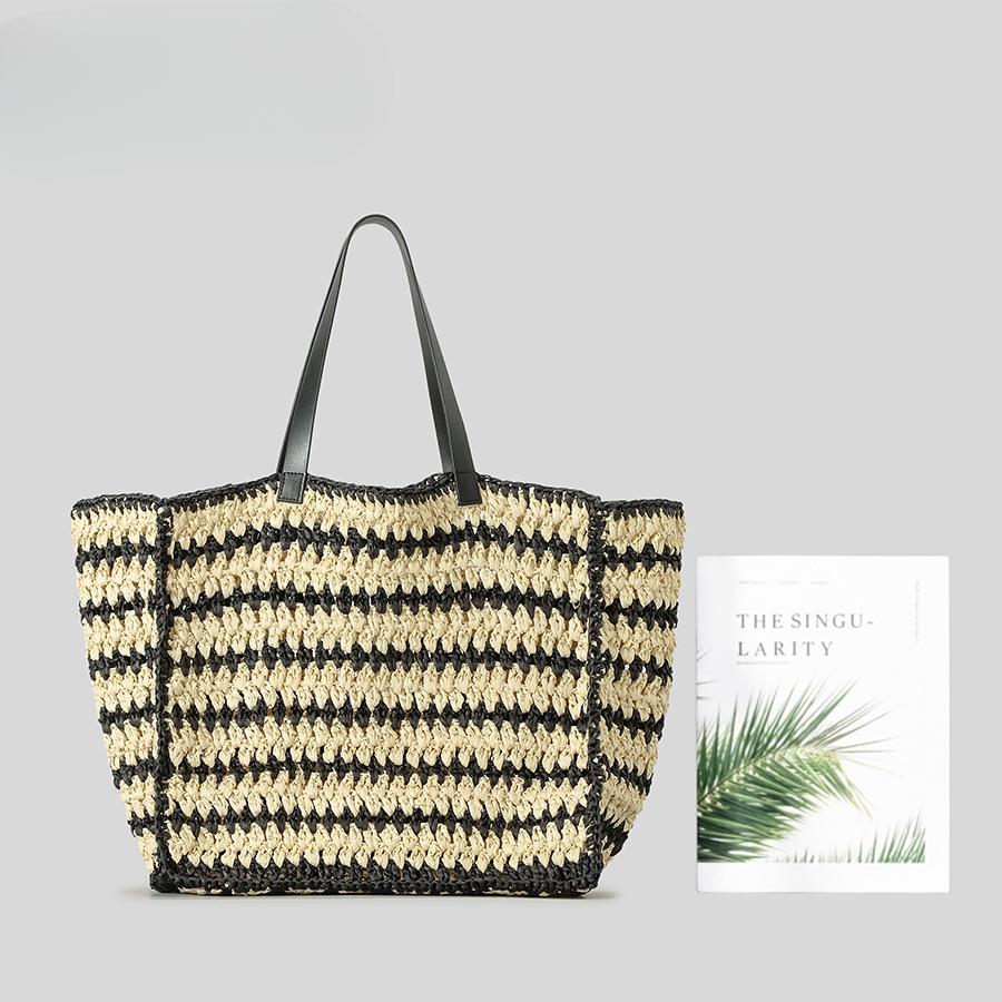 Gestreifte Kontrastierende Strohtasche Damen Große Kapazität Strandurlaub Strandtasche Reine Handgefertigte Webart Schultertasche