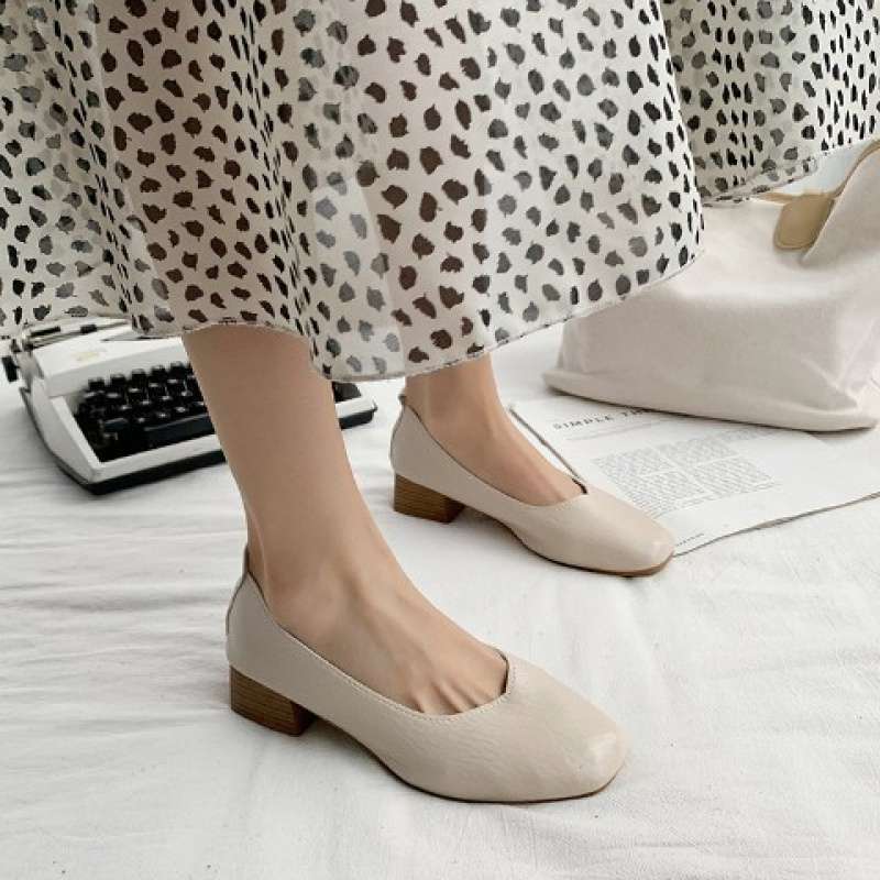 Soft-soled Single Shoes 2025 Spring and Summer New Versatile Flat-soled Large-size Grandma Shoes Thick Heel Medium Heel Evening Fairy Doudou Shoes