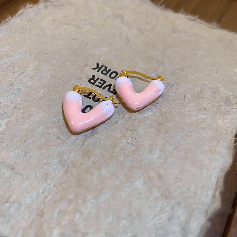 

Элегантные серьги-каффы с подвесками в виде сердец - Шикарный модный аксессуар для женщин