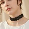 Charm Gotisch Ausgeschnittenes Muster Schwarze Spitze Choker-Halskette für Damen Sexy Temperament Halsband Kette Schmuckzubehör Geschenke