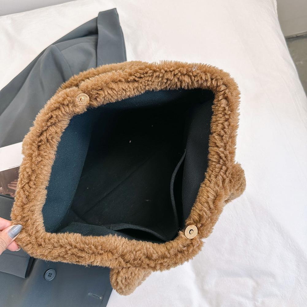 Fluffy Plush Women Underarm Bag Lambswool Large Tote Bag Solid Color Shopper Armpit Bag Ladies High Capacity Square Shoulder Bag