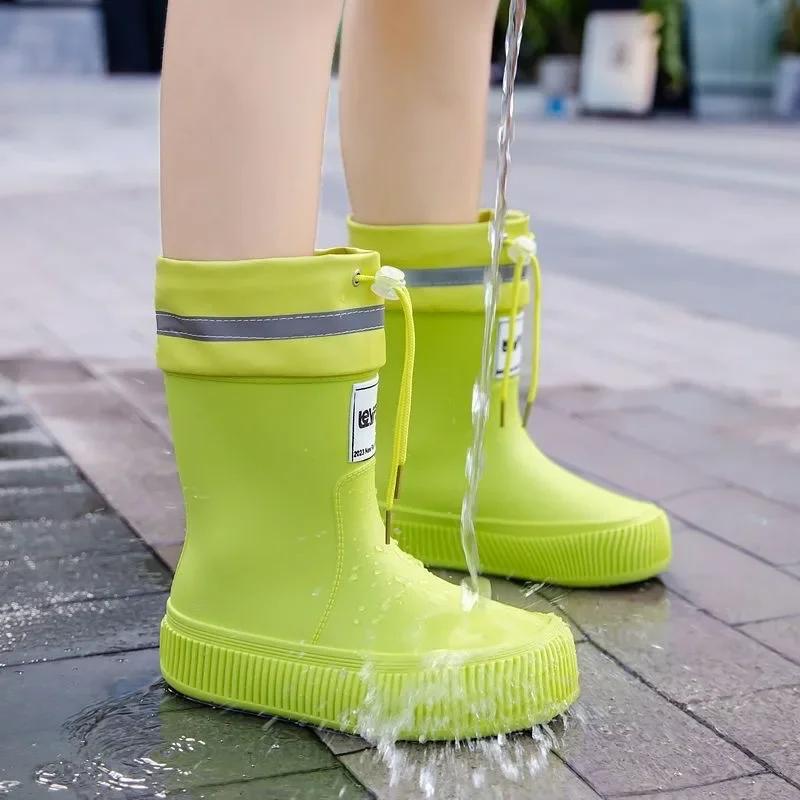Stivali da pioggia Moda genitore-figlio Outdoor Antiscivolo Impermeabili Stivali da pioggia per Uomo e Donna Speciali per la Scuola nei Giorni di Pioggia2025