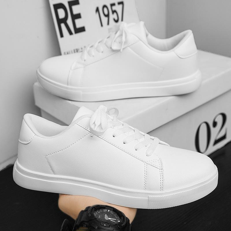 Summer new men's fashion board shoes versatile casual men's large size soft leather shoes