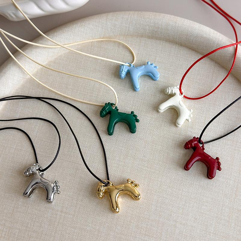 1PC Minimalism Enamel Drip Glaze Colorful Horse Pendant Long Necklace Adjustable Sweater Chain Simple Jewelry Accessory Gifts