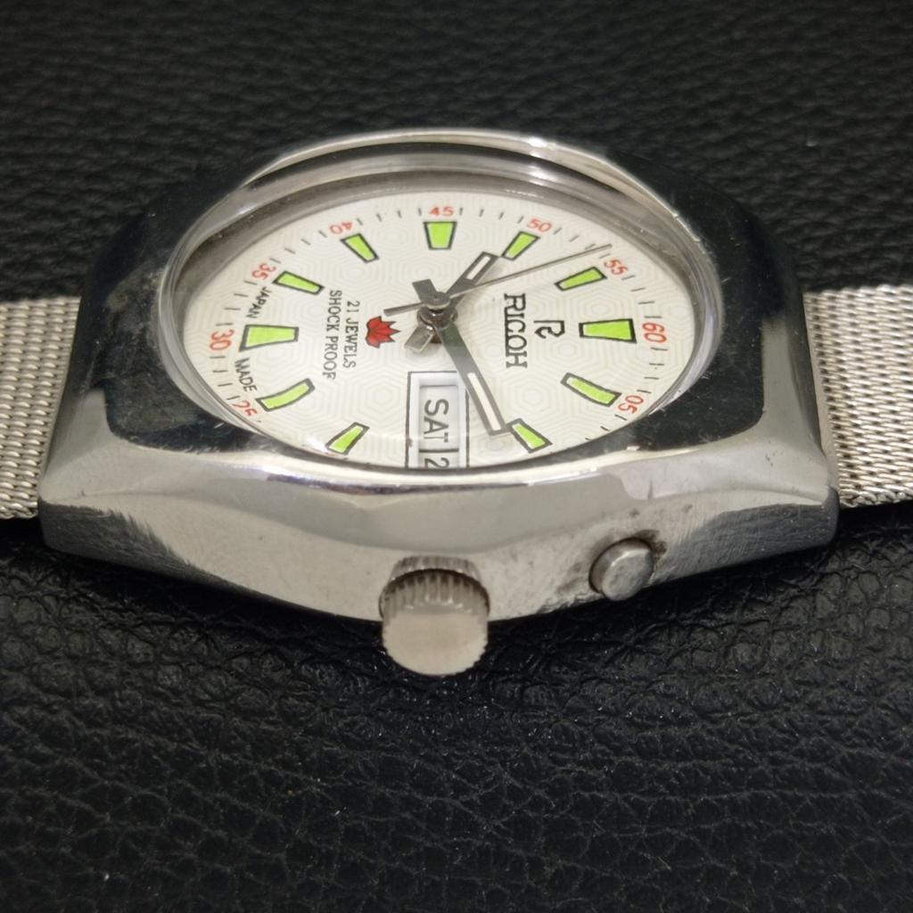 VINTAGE RICOH R31 AUTOMATIC JAPAN MENS WHITE COLOR DIAL WATCH A701947-5 R207-a701947