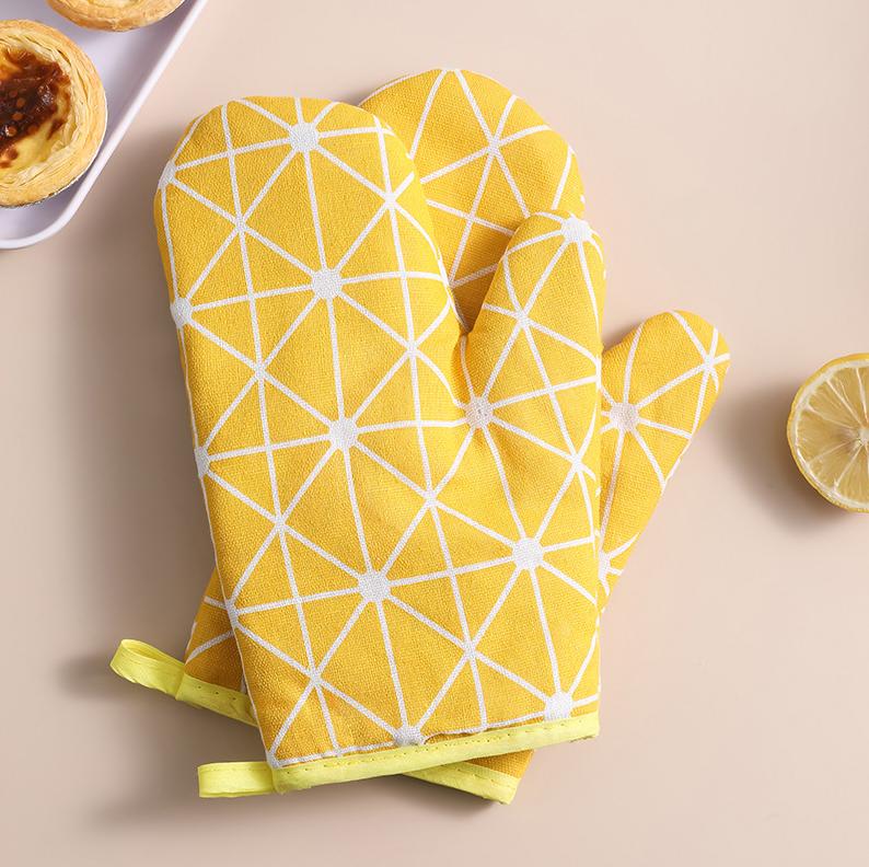 Anti Scald Gloves, Kitchen Microwave Oven, Thickened Grid Oven, Heat-resistant Gloves, Heat-resistant Baking