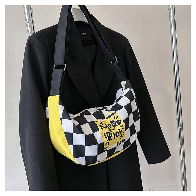 

2025 нова нейлонова сумка-пельмень, жіноча сумка-месенджер для покупок в іноземному стилі, жіноча корейська версія модної студентської наплечної жіночої сумки single package жовтий