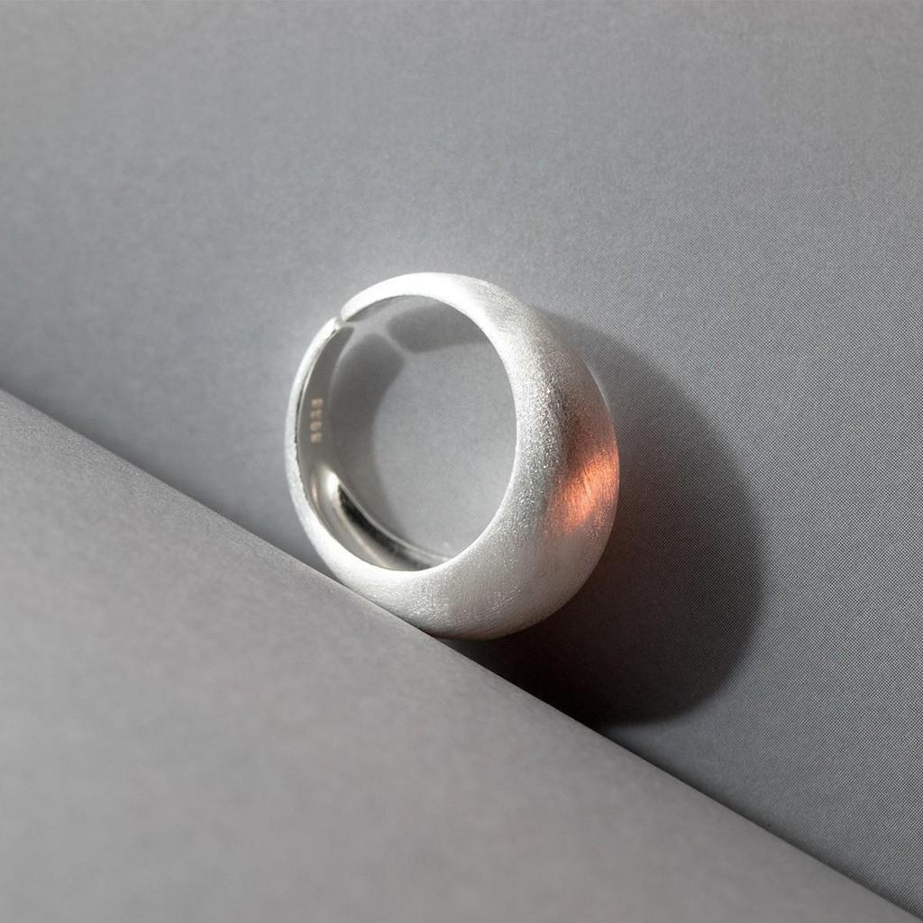 Adjustable Matte Stylish Open Ring for Women – Versatile, Sweet, and Cool Niche Fashion Stacking Design for the Index Finger