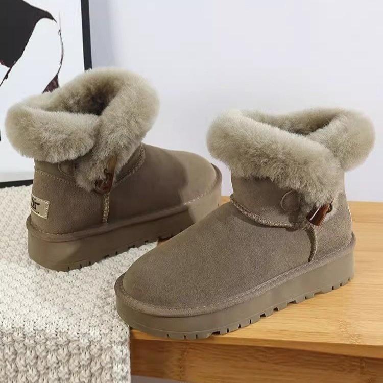 Corner buckle leather warm snow boots women's 2025 winter new matte real wool wool shoes velvet cotton shoes short boots