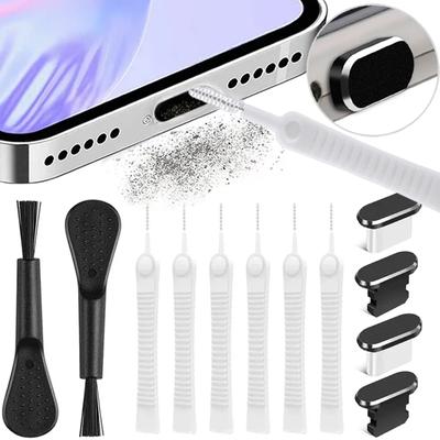 Metall-USB-C-Staubstecker für iPhone 16 15 Pro 14 13 Samsung Xiaomi Android Ladeanschluss-Schutzkappe Reinigungsbürsten-Reiniger-Set