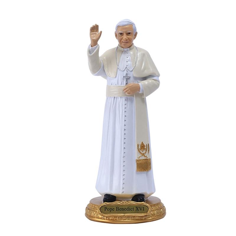 

Beautiful Desktop Ornament Pope Benedict XVI Ornaments Intricately Designed Sculpture for Easter Decors Long Lasting 1