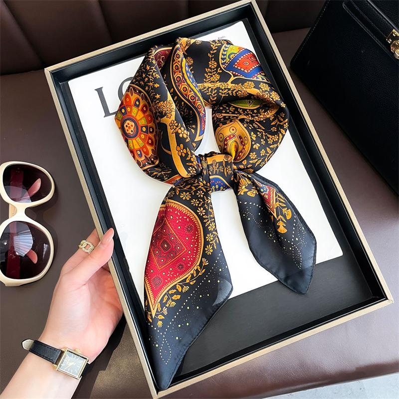 Gold Leaf Print Scarf 70x70cm Women Silk Scarves Luxury Bandana Hijab Neckerchief Shawl Kerchief Hair Band Foulard