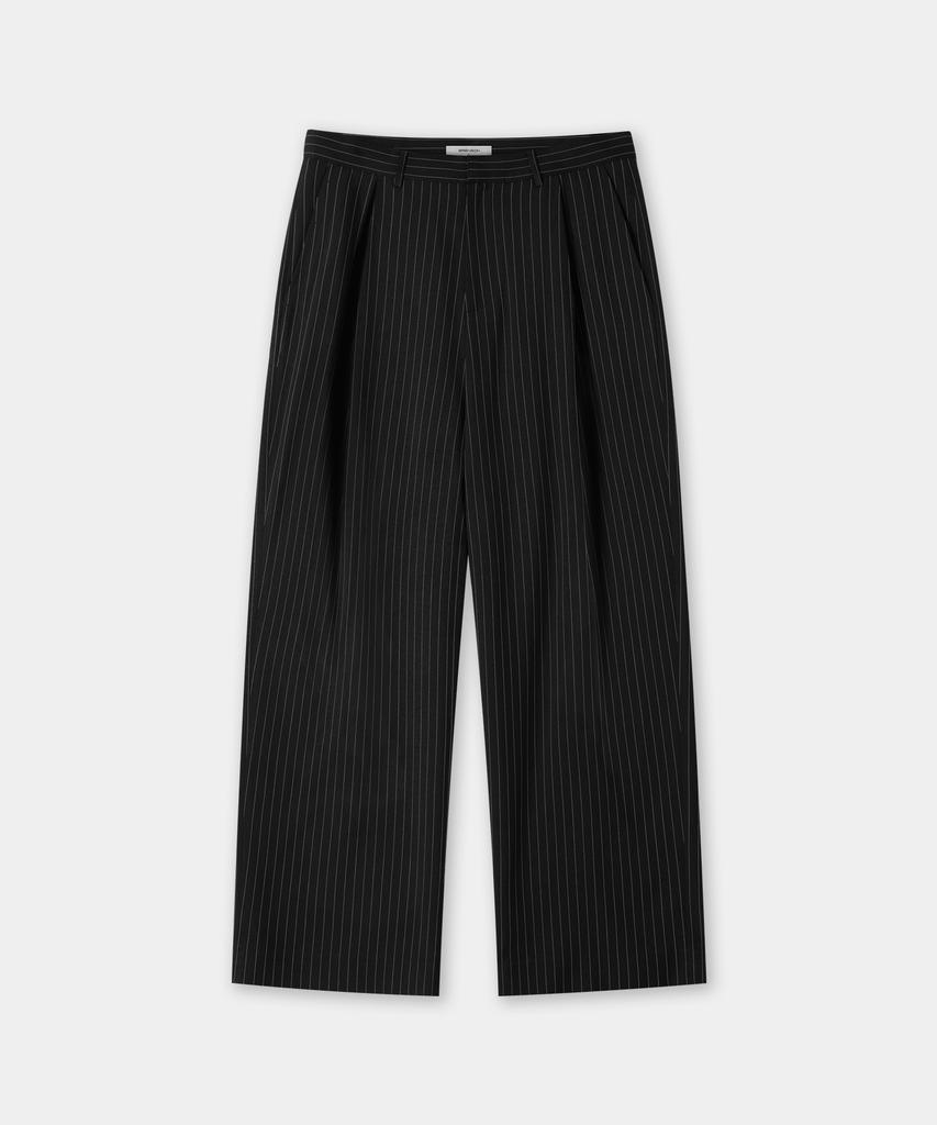 BRENSON Fluid Stripe Single-Pleat Slacks (Black)