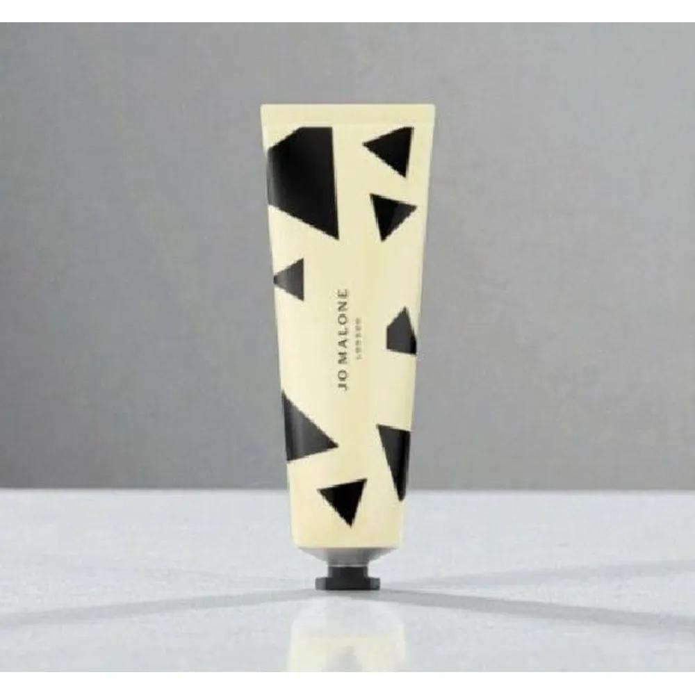 Jo Malone Wild Bluebell Крем для рук 30 мл