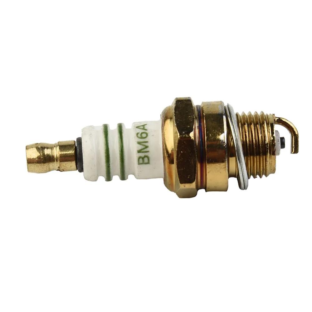 1Pc BM6A Spark Plug Compatible with M7 L7T CJ8 1560 Uses for Gas Powered Lawn Trimmer Chainsaw Tools