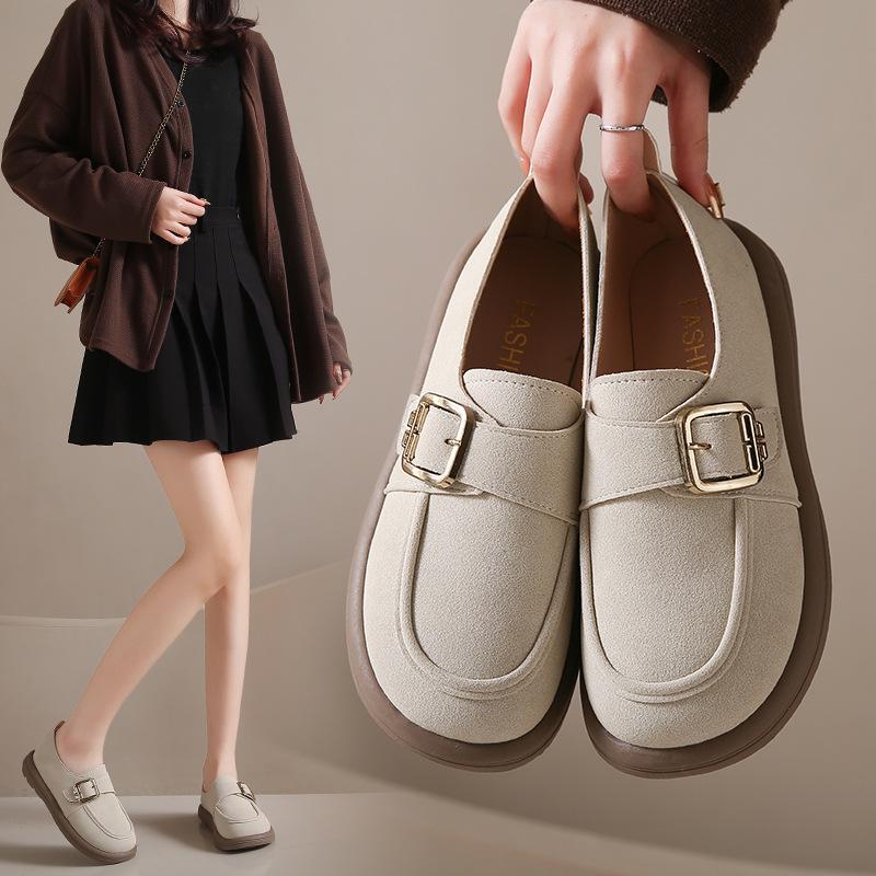 

Spring and Autumn Casual Round Head Flat Bottom One Foot Stirrup Female Shoes Shallow Mouth Large Size Female Fashion Women Summer Breathable Shoes 42