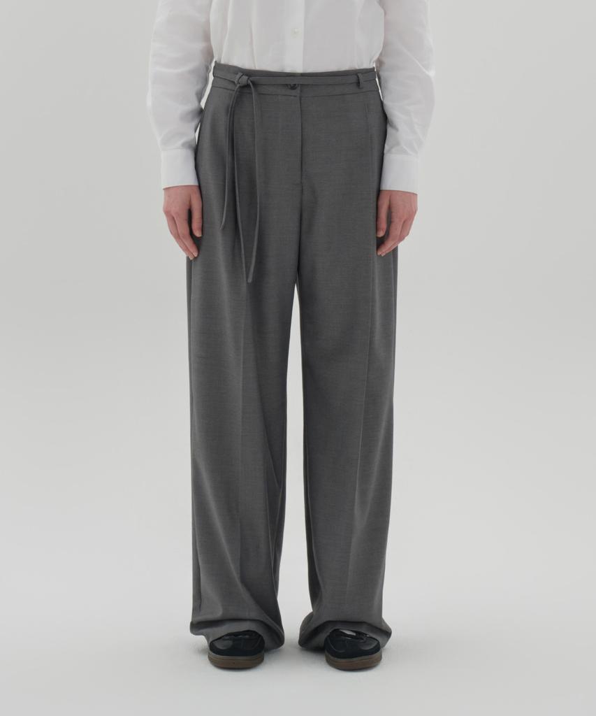 JUN BY JUN K Classic Strap Pants_Gray