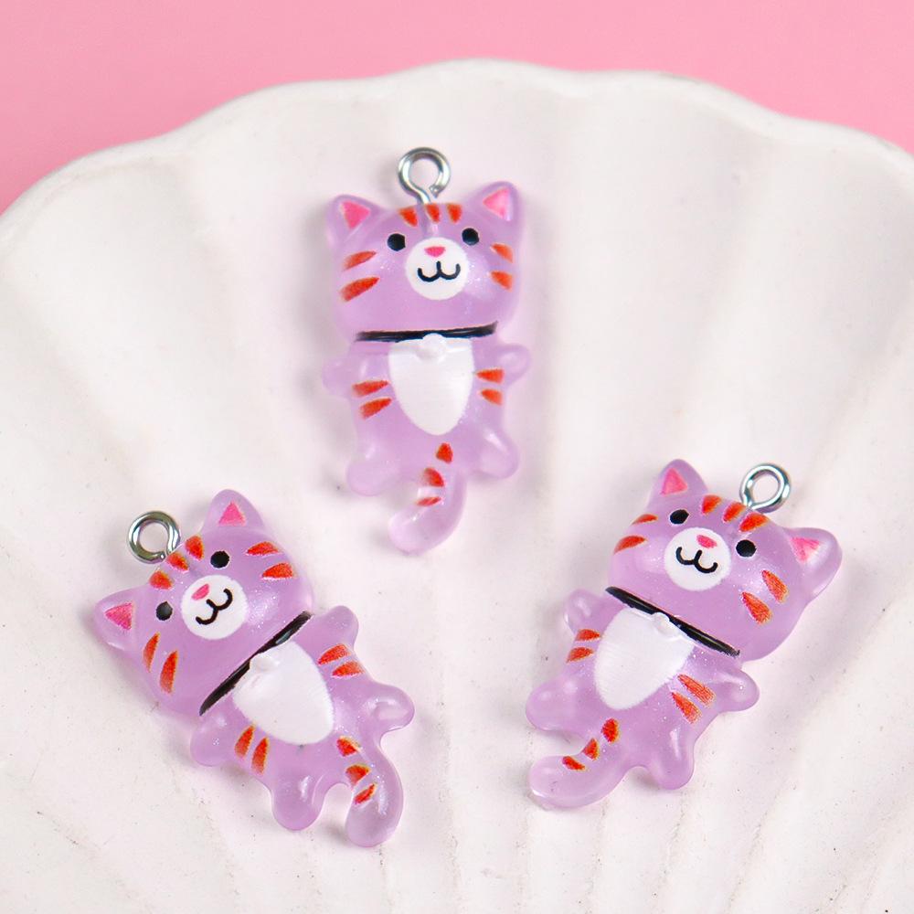 DW85 10pcs Mixed Cartoon Cute Cat Charms 3D Luminous Resin Animal Pendants For DIY Bracelet Necklace Jewelry Making Accessory
