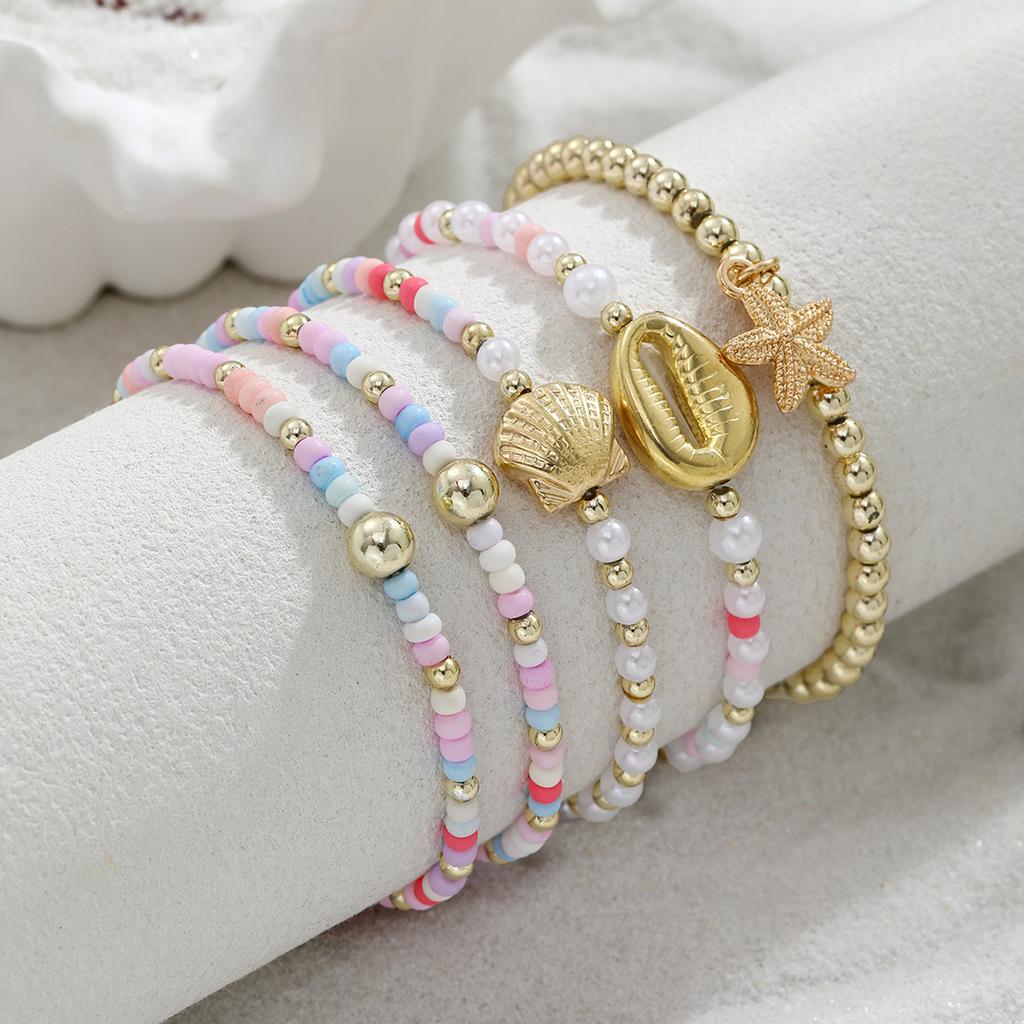 Sommer Meeresstil Stapelbares Armband Set, Gold Perlen Muschel Seestern Anhänger, Macaron Perlen Stretch Armband