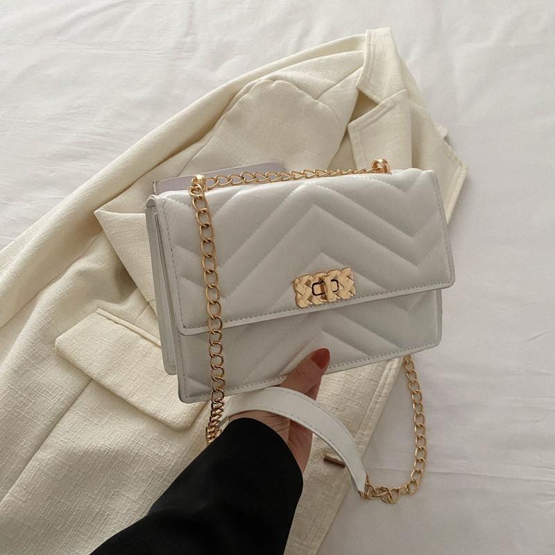 Stylish Solid Color Chain Bag For Women Casual Fashion Spring 2024 With Quilted Design