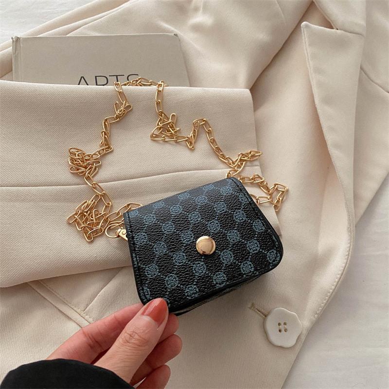 Fashionable Women s Shoulder Bag Korean Version Simple Crossbody Bag 2024 New Women s Chain Casual Small Square Bag чёрный