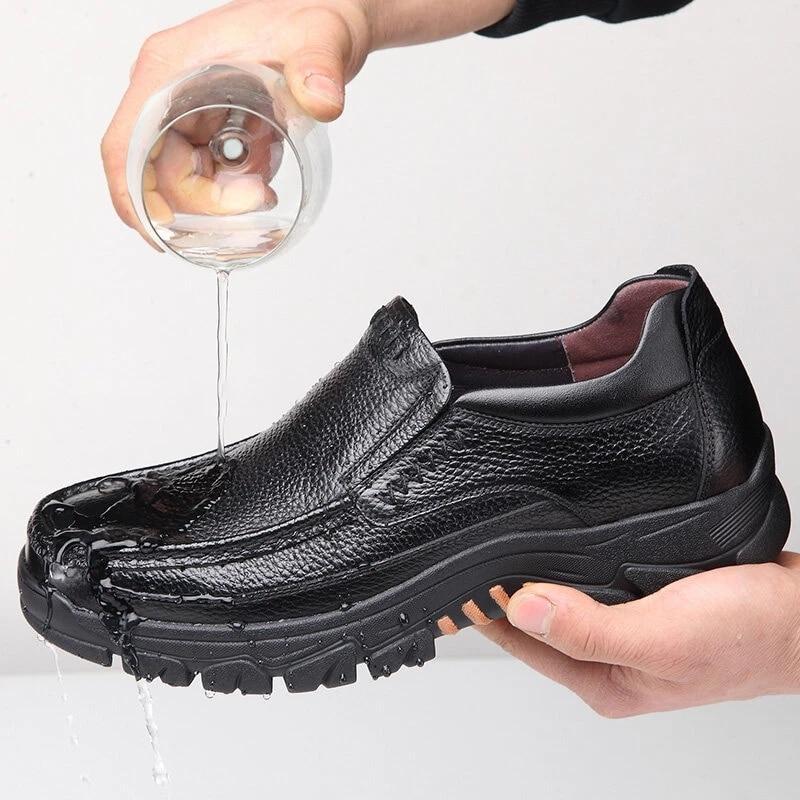 Business Genuine Leather Men Shoes Slip On Loafers Casual Leather Shoes Comfortable Quality Flats Men Shoes Winter Moccasins