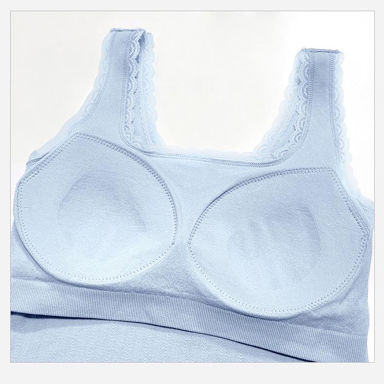 Women's White Lace Camisole with Chest Pads - Slim Fit Yoga Tank with Built-in Bra