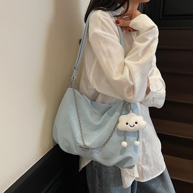 Large Capacity Shoulder Bag Women's Shoulder Crossbody Bag Student Commuter Underarm Bag