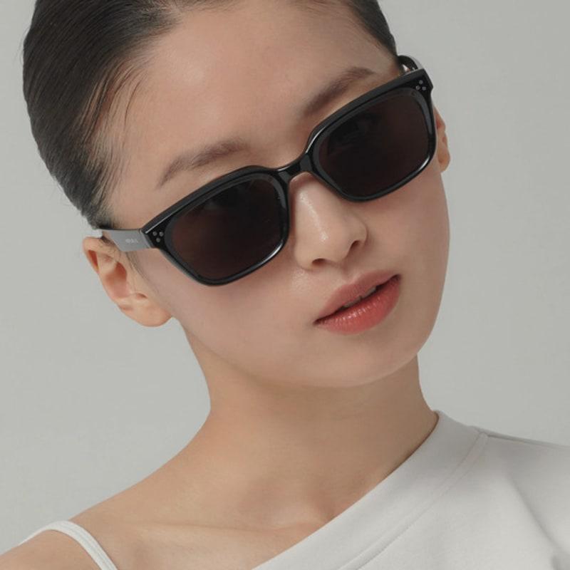 

NOPUBLIC 01:06 C01 FREE