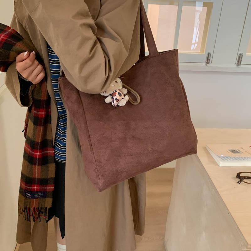Premium commuter bag women's new trendy retro versatile shoulder bag large capacity tote bag messenger bag