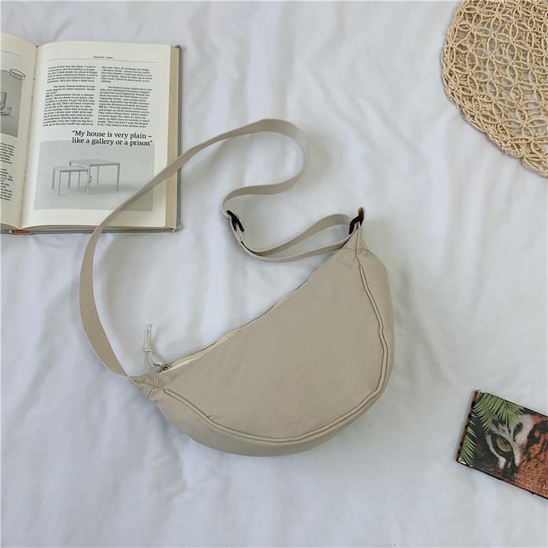 New Winter Bag for Women Fashionable and Fashionable Dumpling Bag Casual Commuter Crossbody Bag Retro Personal Shoulder Bag