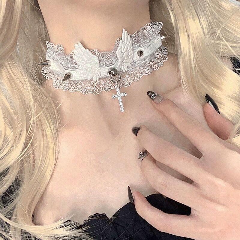 Wide Lace Rivets Lolita Lace Choker Y2K Angel Wings Cool Leather Necklace Fashion Solid Color Women Girls Necklace Daily Wear