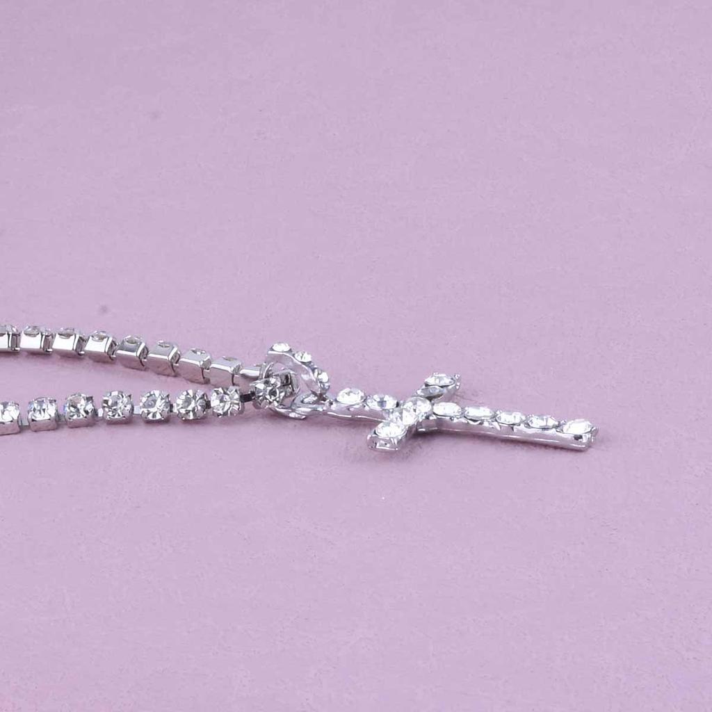 Accessoires, personalisierter kreativer und einfacher Schmuckstil, kurzes Schlüsselbein-Halsketten voller Diamantkreuze