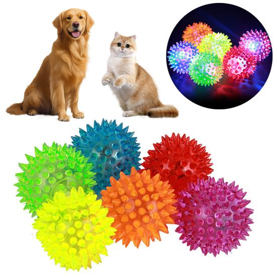Bouncing Light-Up Ball Spiky Rubber Sensory Toy with Flashing Colors Cat Dog Chewing Toy Teeth Cleaning Thorn Balls