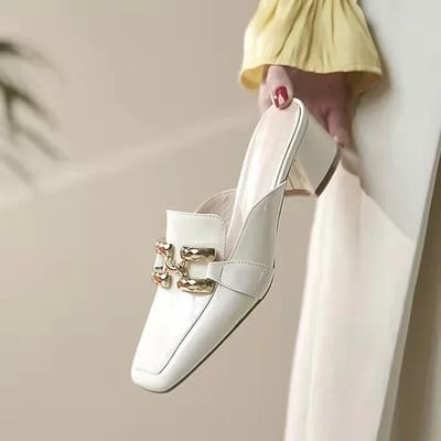 Fashion Cover Toe Chain Decoration Womens Half Slippers Outdoor Slides Med Heeled Mules Shoe Luxury Square Heel