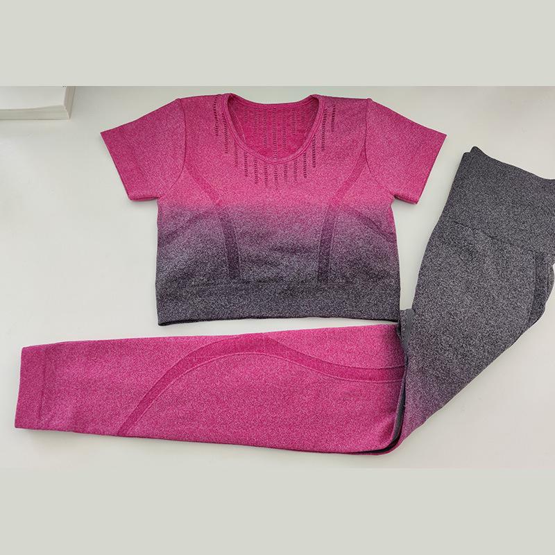 European & American Tie-Dye Seamless Gradient Yoga Suit - High-End Women's Tight Fit Sports Set