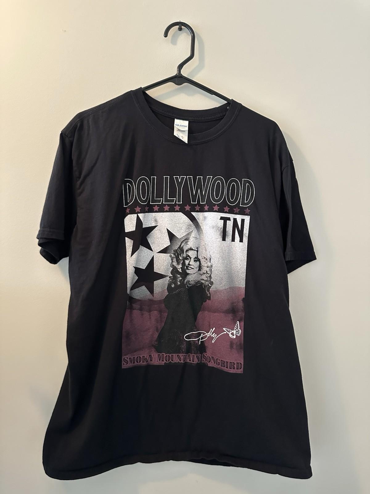 Dolly Parton Dollywood Men s Short Sleeve  XL Unisex T-Shirt XXL