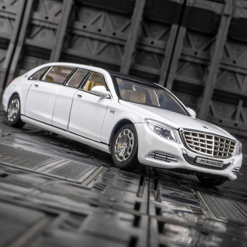 

Jianyuan Simulation Maybach S650 Alloy Sedan Model with 6 Opening Doors, Sound and Light, Children’s Pull-back Car.